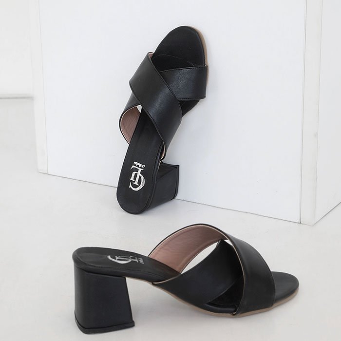 Cross Leather Heels 502