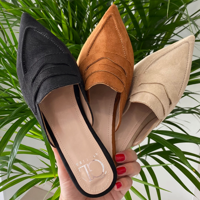 Lora Suede Pointy Flats