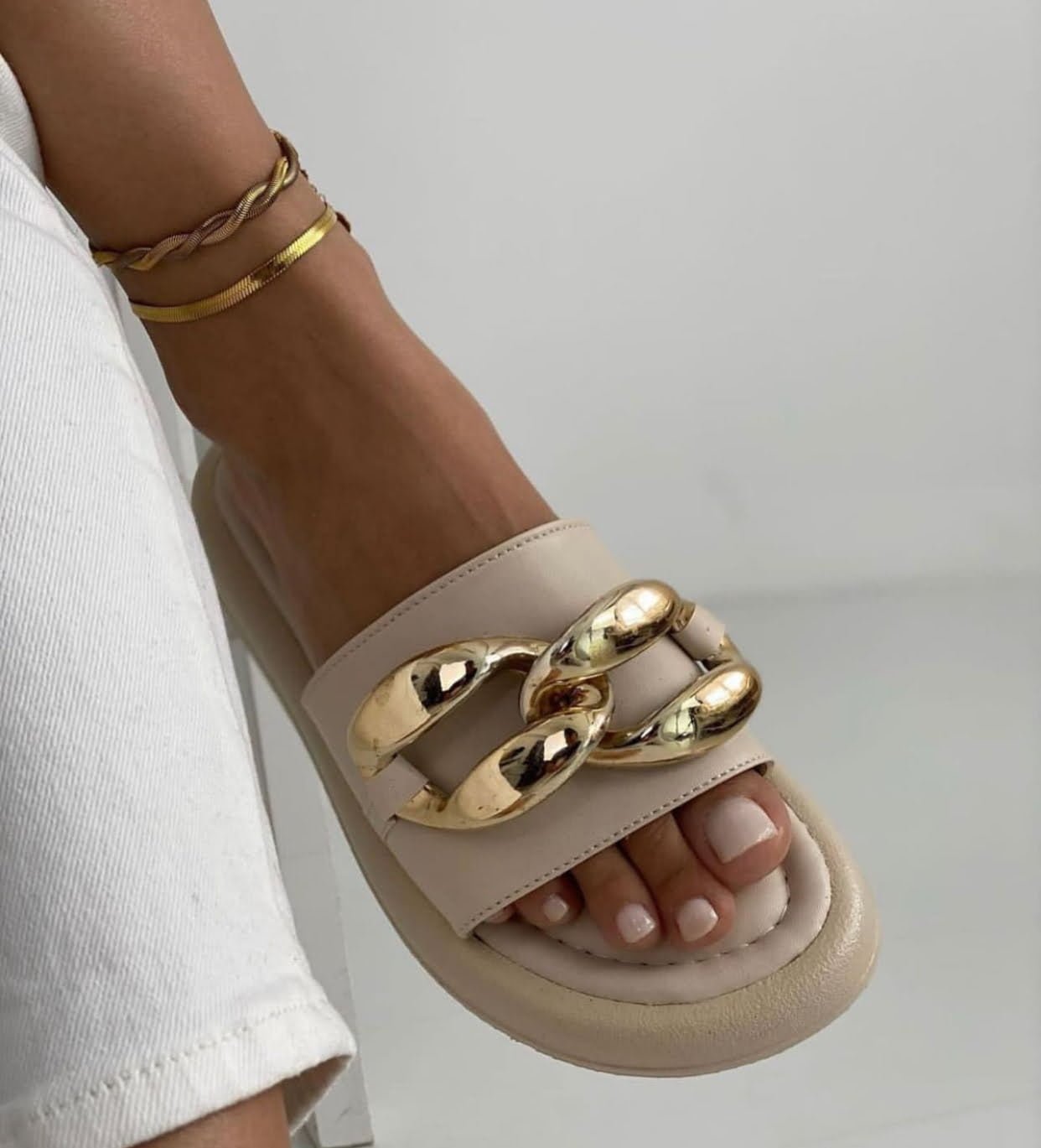 Mila Summer Flats