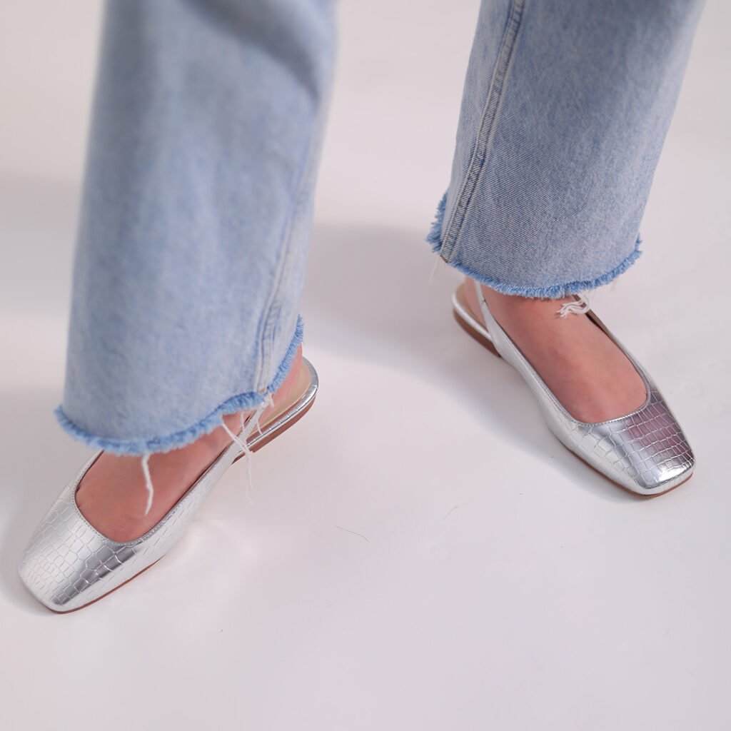 Lucanda Metallic Flats