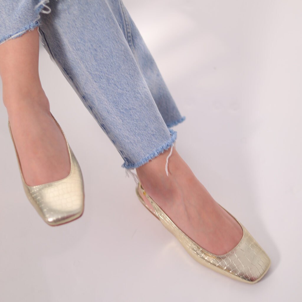 Lucanda Metallic Flats