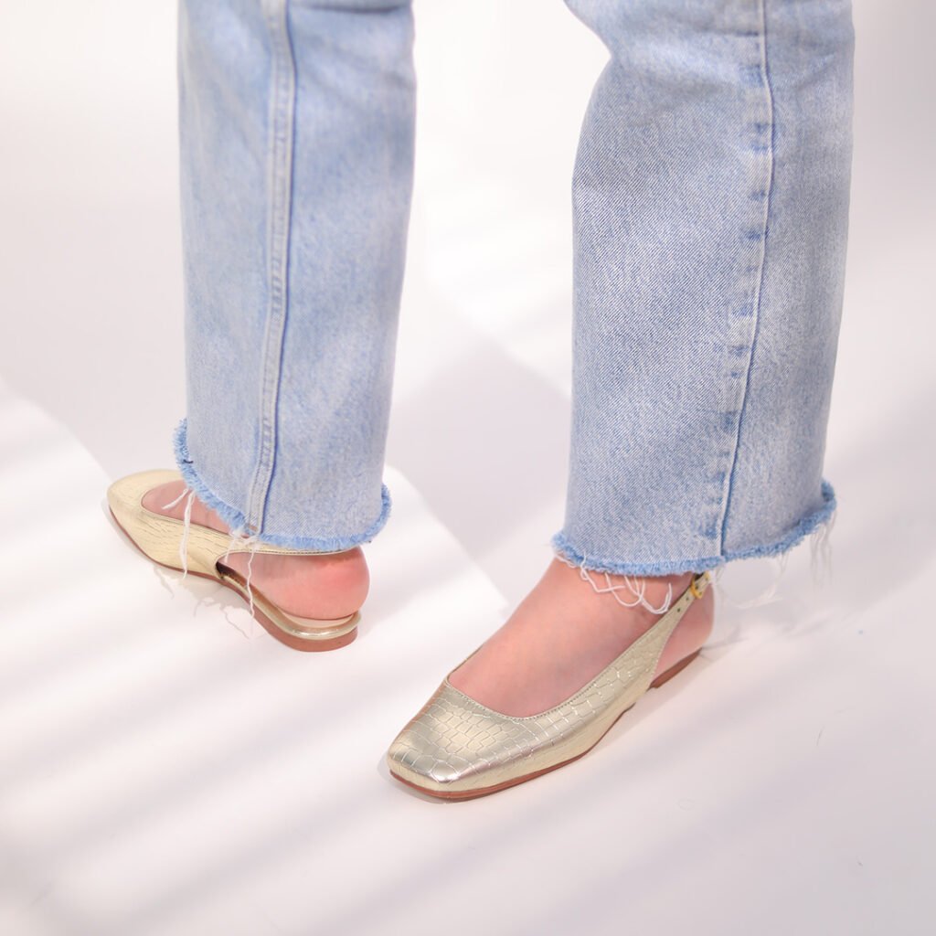 Lucanda Metallic Flats