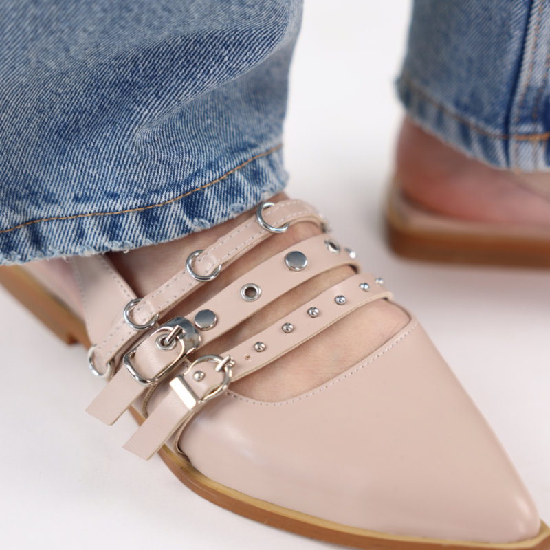 Elira Flats