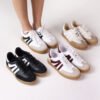 Nove Sneakers