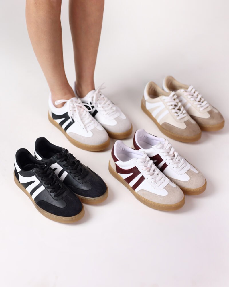 Nove Sneakers