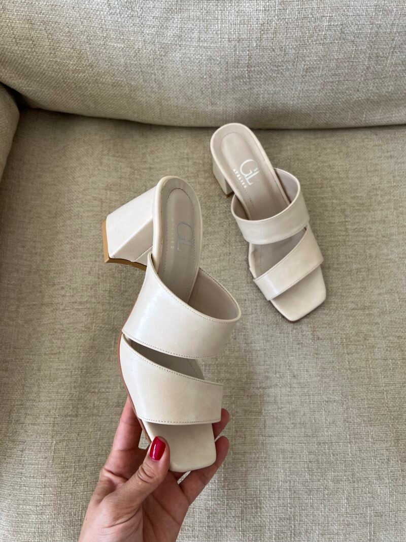 Klyra Heels