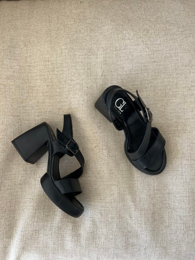 Cyma Sandals Platform