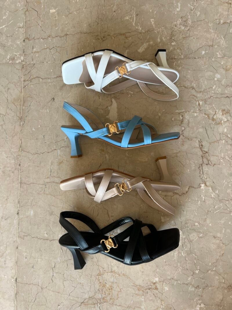 Rolly sandals