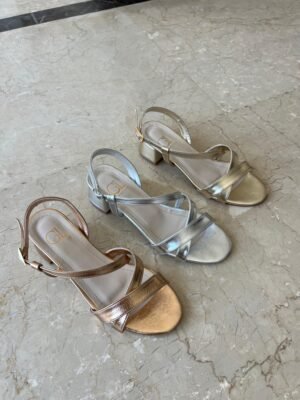 011 Sandals