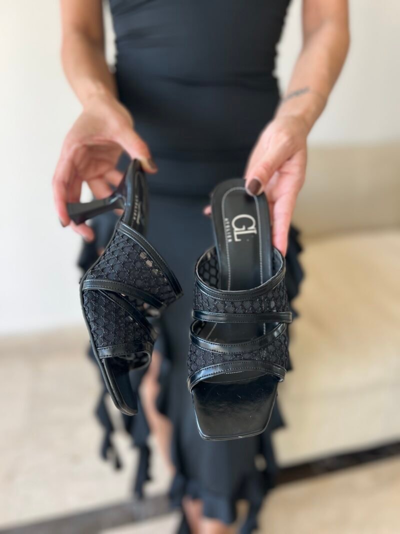 Mesh Heels