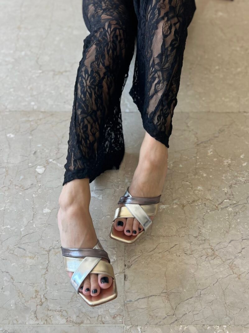 Aurum Metallic Mule