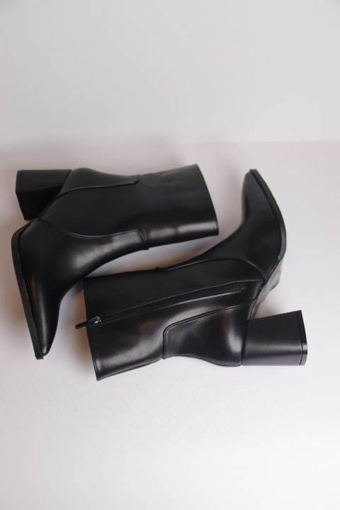 photo_2025-11-04_11-33-39 Marot Ankle Boots