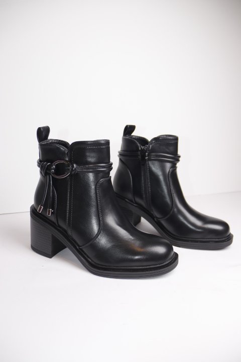 Fabia Ankle Boots